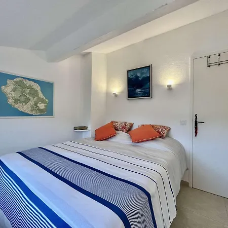 Sainte-maxime: T2 Lumineux, 3-4 Pers, Parking Privatif - Fr-1-226-530 * Sainte-Maxime